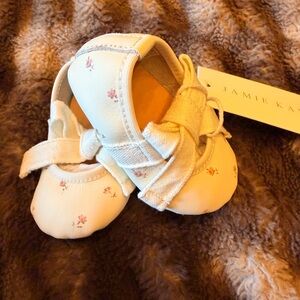 NWT Jamie Kay Ivory Baby Shoes with Pink Floral Design